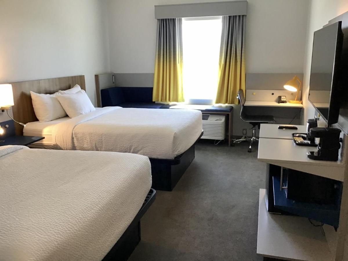Holiday Inn Express & Suites George - Quincy South By Ihg Eksteriør bilde
