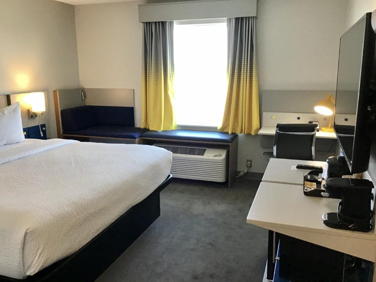 Holiday Inn Express & Suites George - Quincy South By Ihg Eksteriør bilde