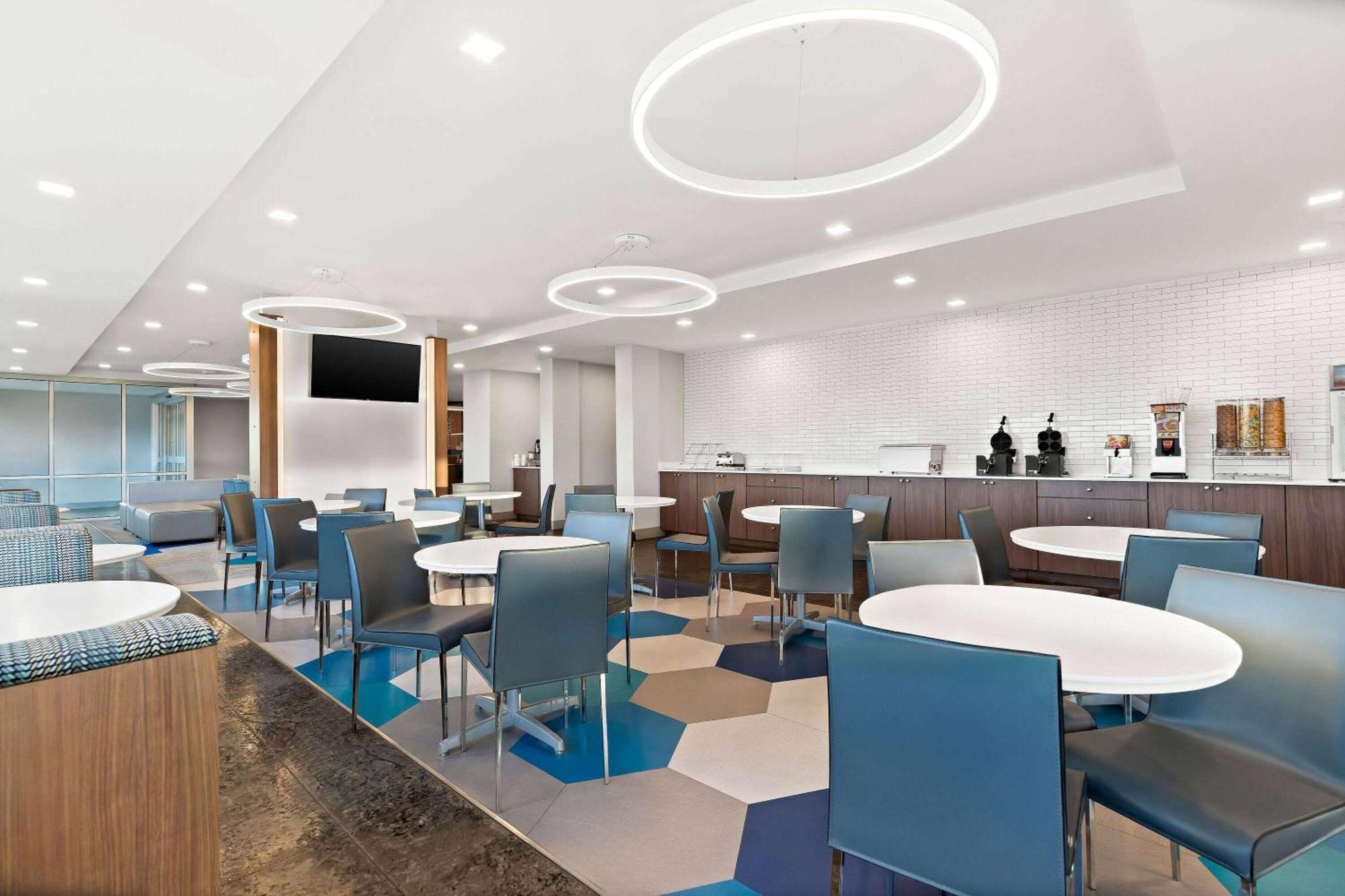 Holiday Inn Express & Suites George - Quincy South By Ihg Eksteriør bilde