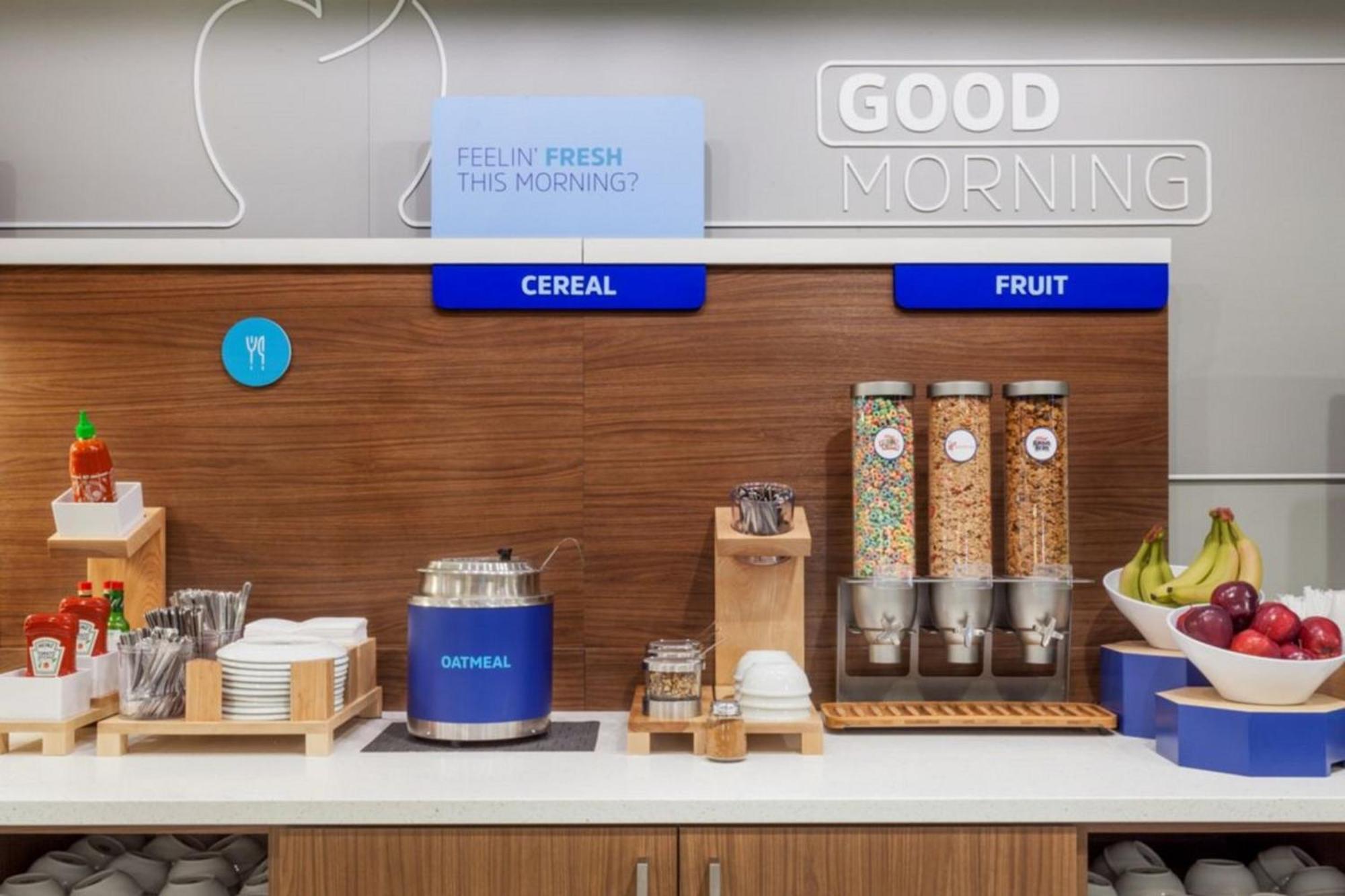 Holiday Inn Express & Suites George - Quincy South By Ihg Eksteriør bilde